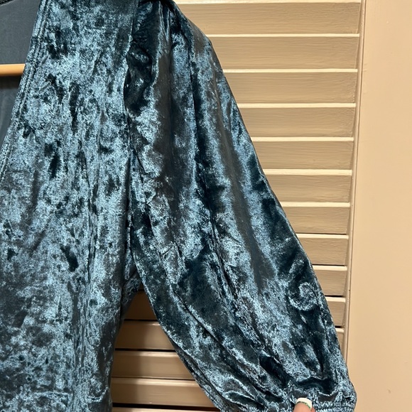 Free People Don’t You Wish Velvet Bodysuit in Deep Teal, Size X-Smal… - Picture 11 of 16